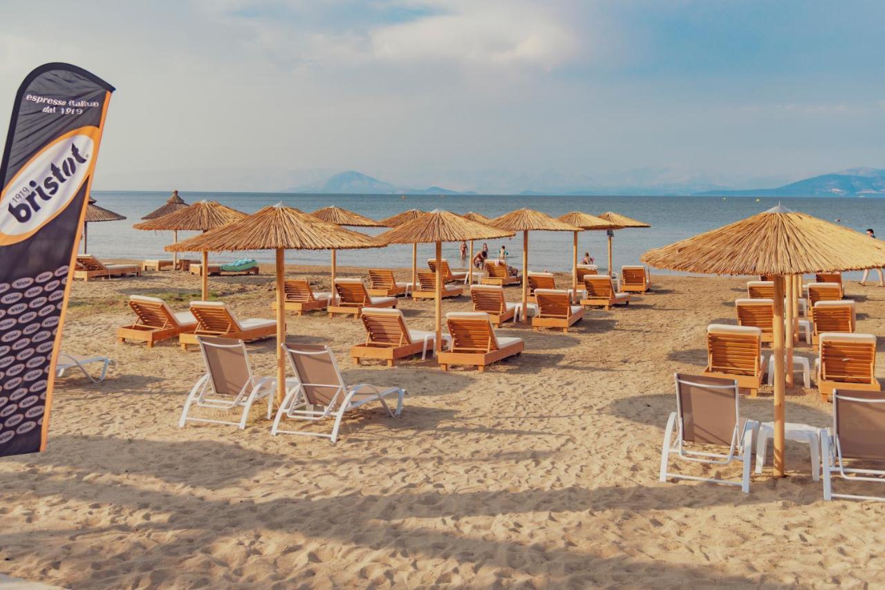 الشقق الفندقية Kávosفي  La Playa Grande المظهر الخارجي الصورة